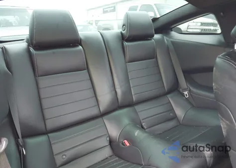 2014 Ford Mustang V6 Premium из США, поврежденный, VIN 1ZVBP8AM0E5302626